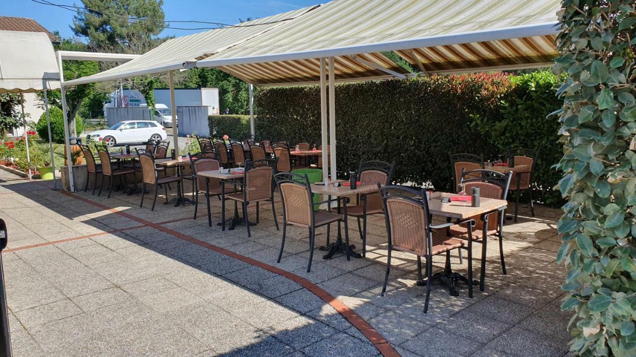 Logis Hotel Horus Restaurant Les Bruyeres Toulenne Bagian luar foto