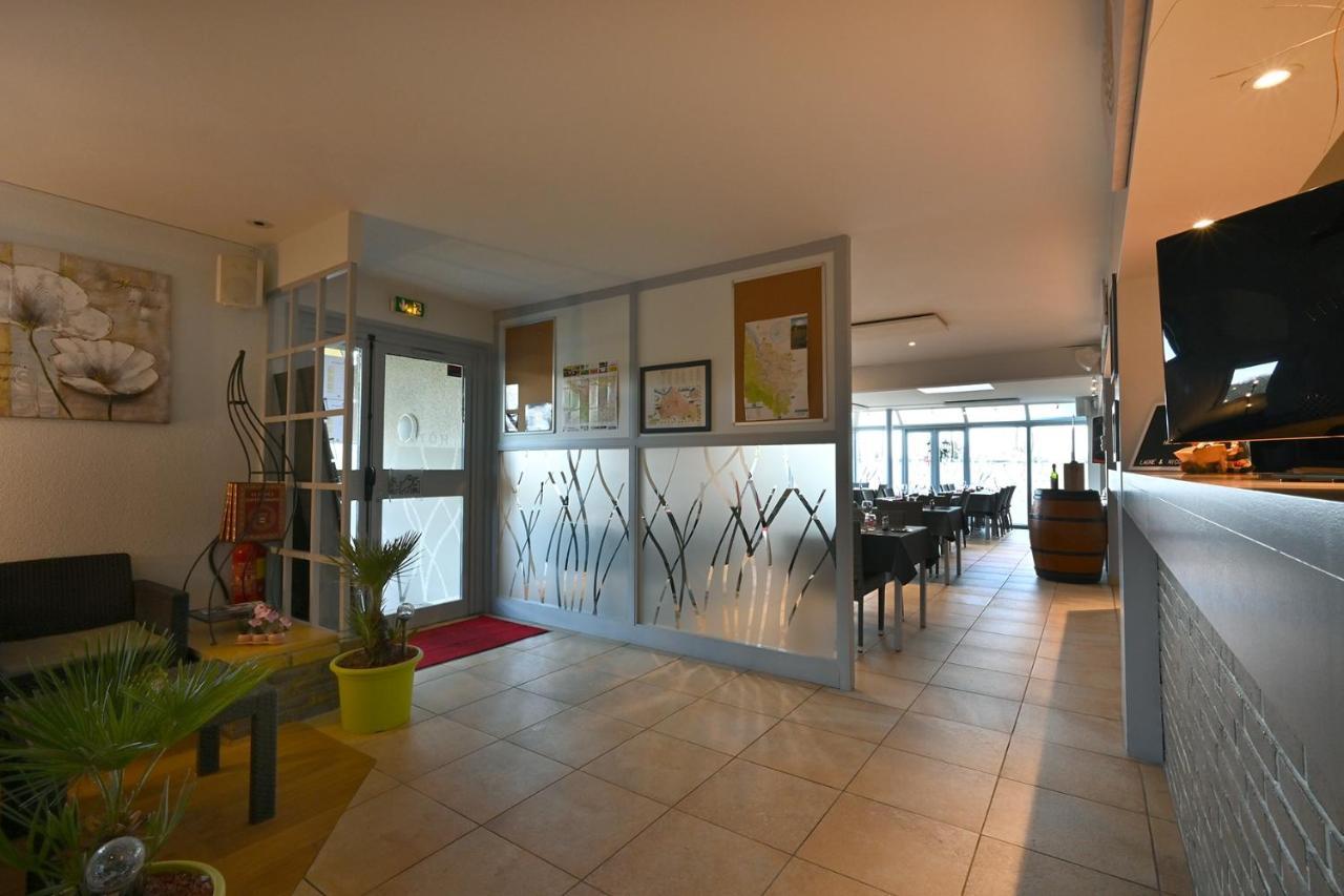 Logis Hotel Horus Restaurant Les Bruyeres Toulenne Bagian luar foto