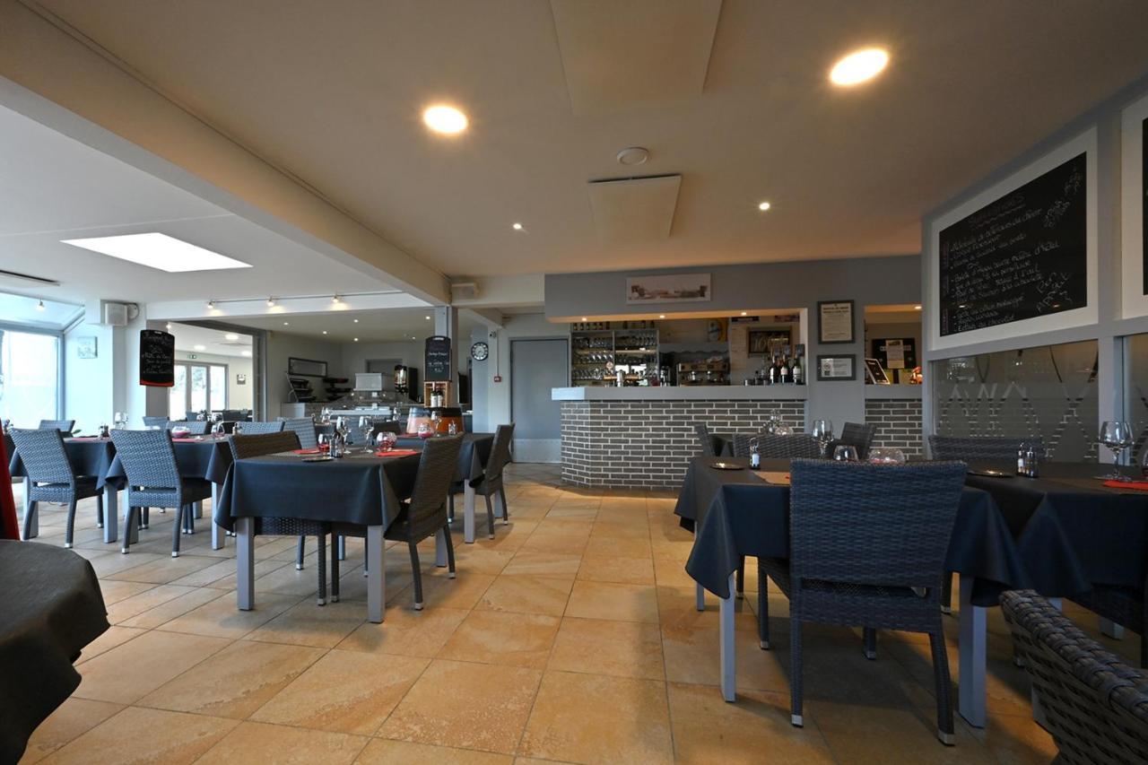 Logis Hotel Horus Restaurant Les Bruyeres Toulenne Bagian luar foto